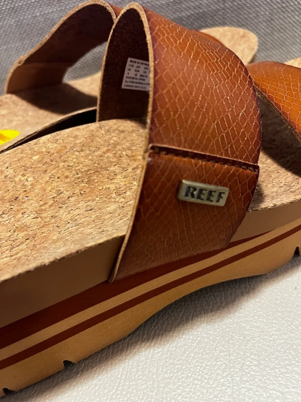 Reef Cushion Vista Higher Cognac Dual-Strap Platform Slide Women’s Size 9 - Picture 5 of 9